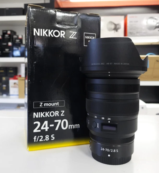 Nikon Z 24-70mm f2.8 S NIKKOR lens